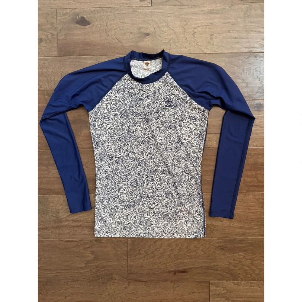 Billabong Rash Guard Womens L Blue White Paisley Long Sleeve Athletic Swim Top